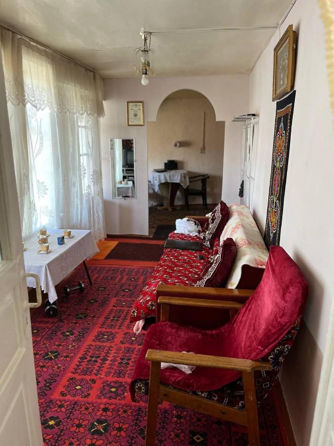 Hostel Tasmin Mexr ซามาร์คันด์ ภายนอก รูปภาพ