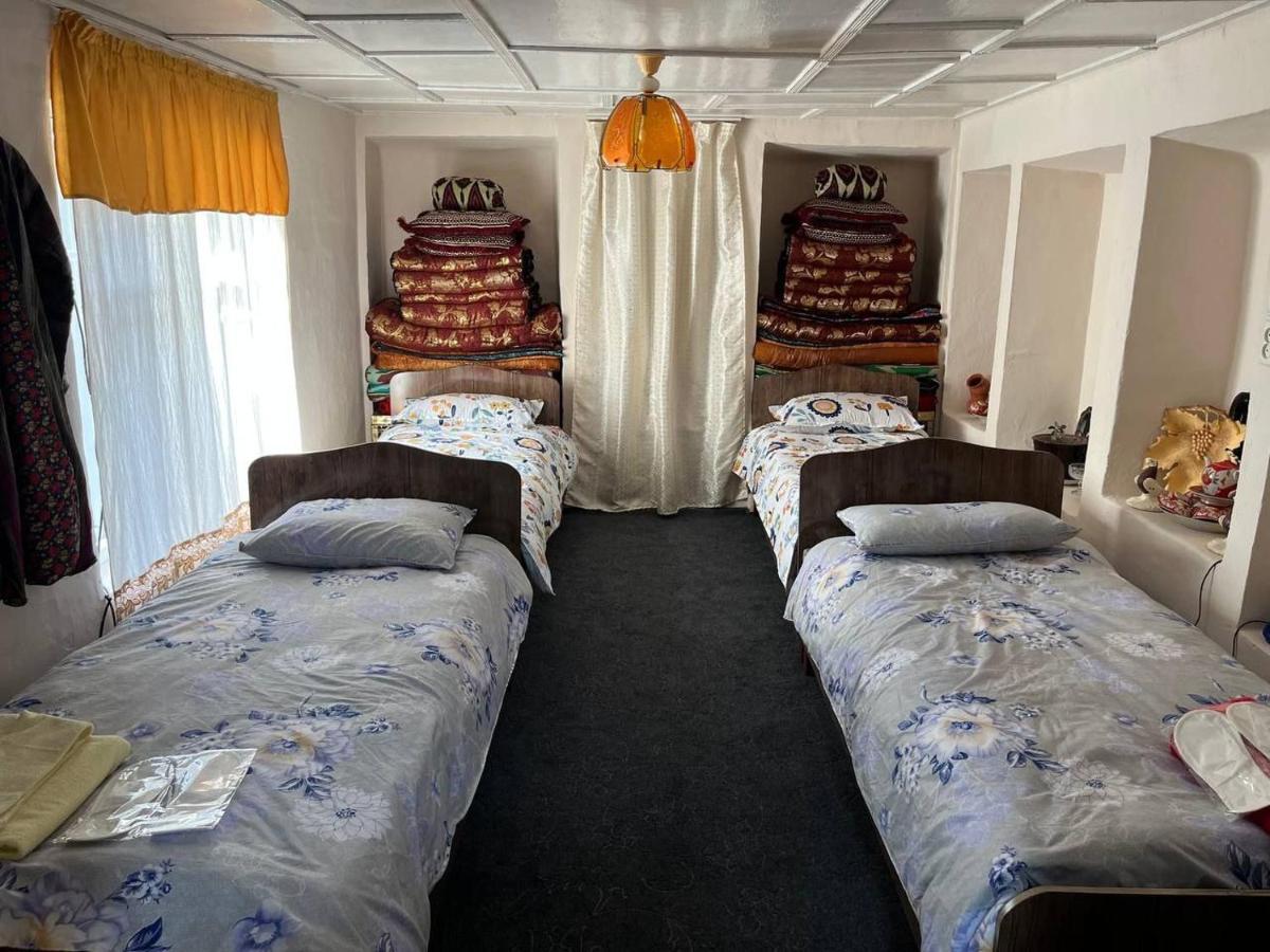Hostel Tasmin Mexr ซามาร์คันด์ ภายนอก รูปภาพ